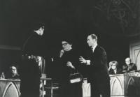 Praha-Vysočany, Gong, Svědectví obhajoby