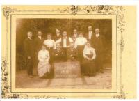 Výčapy, Pro kus chleba, 1910, skupina púčinkujících