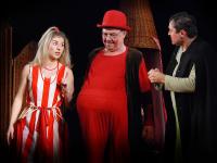 Ořechov, Ořechovské divadlo, Paroháči aneb Červené kalhoty, 2008