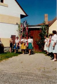 Mladějovice, Skupa, Staročeská konopická, 1993
