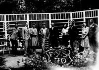 Řevnice, JDO, Lesní divadlo, Poslední muž. Hráno k sedmdesátinám autora, účinkující, 1930