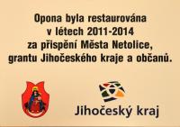 Netolice, grantové označení opony v divadelním sále