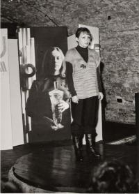 Valašské Meziříčí, 21.mfp, recitátorka Sílvie Vacková, 1985