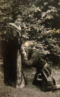 Lysá nad Labem, výstava DIVADLO JE PODIVUHODNÁ VĚC..., výstavní panel, 2018