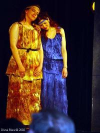 Praha, Divná Bára, Nejkrásnější válka, 2002