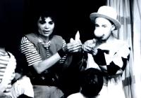 Praha, Divadlo v Dlouhé, Zpívej, klaune…, CP FEMAD Libice n. Cidl. 1999