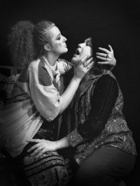 Hradec Králové, Jesličky, Macheath superstar aneb Žebrácká opera