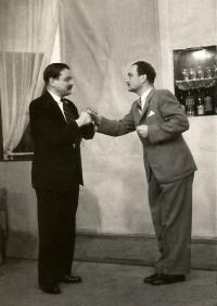 Praha-Kobylisy, Lidové divadlo, Jedenáctý v řadě, 1946