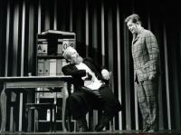 40.JH, Ostrava-Vítkovice, DK, Ostrovskij, Vrána vráně oči nevyklove, 1970