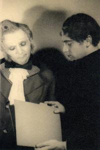 Praha, Dramatické studio ČIN, Dostavník štěstí, 1944