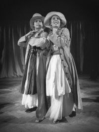 Brno, Studio dům,  Arlekino vévodou bretaňským, 1997