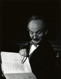 Praha-Kobylisy, Lidové divadlo, Svátek věřitelů, 1938