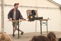 Praha, Divadlo 100 opic, Chytej ušima, CP LCH 2020