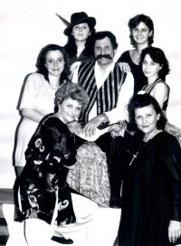 Přerov, Dostavník, Šest žen Jindřicha VIII., KP Frýdek-Místek 1996