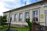 Mladějovice, Skupa, divadlo