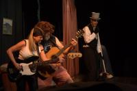 Únětice, DivOch, Holá fakta o Holém vrchu, 2000