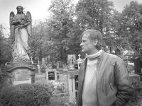 KDP, pietní vzpomínka, na snímku Jan Hejral, 2003