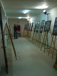 Poniklá, výstava Malované opony 2009