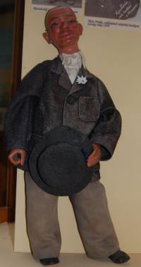 Hronov, LD, Polákova loutka Lojzíček