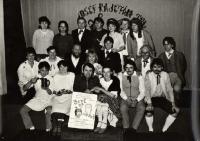 Chocerady, Posázaví, Čert na zemi, 1988