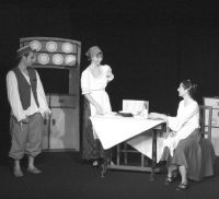 Praha-Kobylisy, Rachtámiblatník, Žena obrozená