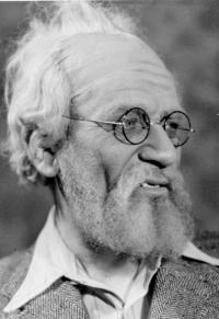 Mladá Boleslav, Kolár, fotodokumentace 1913-1935, Plačící satyr, 1942