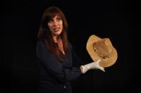 Praha, Kurátorky, Drahý Theo, CP Jiráskův Hronov 2012