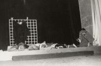 Praha, Absolventi kurzu divadelní režie a herectví LK SKKS, Maska červené smrti, 1980