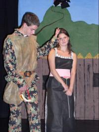 Olomouc, Tyátr, Dívčí válka, 2004