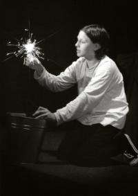 Ostrov, HOP-HOP, Naslouchej…, CP Loutkářská Chrudim 2002