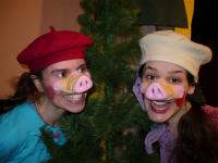 Praha-Lhotka, Extrém, Prasátka a vlk