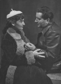 Hronov, MAJ, Kremelský orloj, 1955