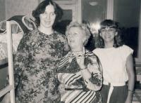 Chomutov, Čapek, Sykáčková, Tomešová, Nepovímová, 1986