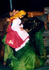 Plzeň, LS Střípek, Havrane z kamene, CP Loutkářská Chrudim 2000