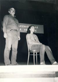 Chomutov, Čapek, Jako zázrakem, 1984