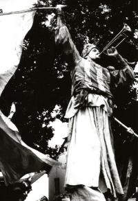 Bechyně, Continuo, Divadlo v trávě – zahájení 1997