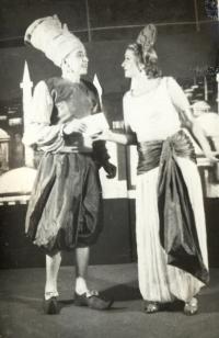 Praha, Pražská zpěvohra, Oklamaný Kadí,1949