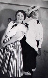 Praha-Kobylisy, Lidové divadlo, Na sv. Kopečku, 1935