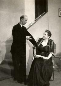 Praha-Kobylisy, Lidové divadlo, Jedenáctý v řadě, 1946