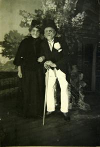 Pečky, Tyl, Komtesa z bílého zámečku,1932