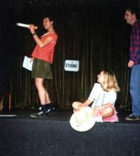 Praha 4, Promiňte, Divotvornej hrnec, 1998