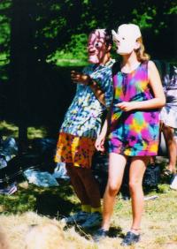 Hronov, CP Jiráskův Hronov, předváděčka semináře Acting in mask, 1995