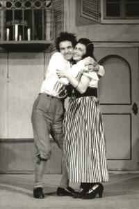 Praha-Kobylisy, Lidové divadlo, Komedie o vějíři, 1952