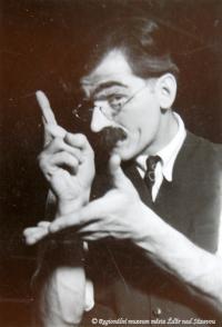 Žďár nad Sázavou, Sázavan, Kontrolor Zajíček, 1942