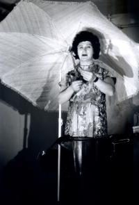 Ostrava, Bílé divadlo, Šťastné dny, Setkání netradičních divadel VALMEZ 1997