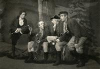 Praha-Kobylisy, Lidové divadlo, Lucerna, 1945