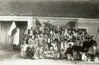 Rapšach, Škola státní měšťanská, Tajemný dub, 1924