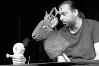 Rudolf Hancvencl, V jednom lese v jednom domku, 2016