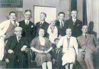 Pardubice, Divadelní ochotnické sdružení, Choulostivá historie, 1937