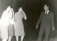 Libochovické divadelní léto 1963, Scéna, Červené papuče